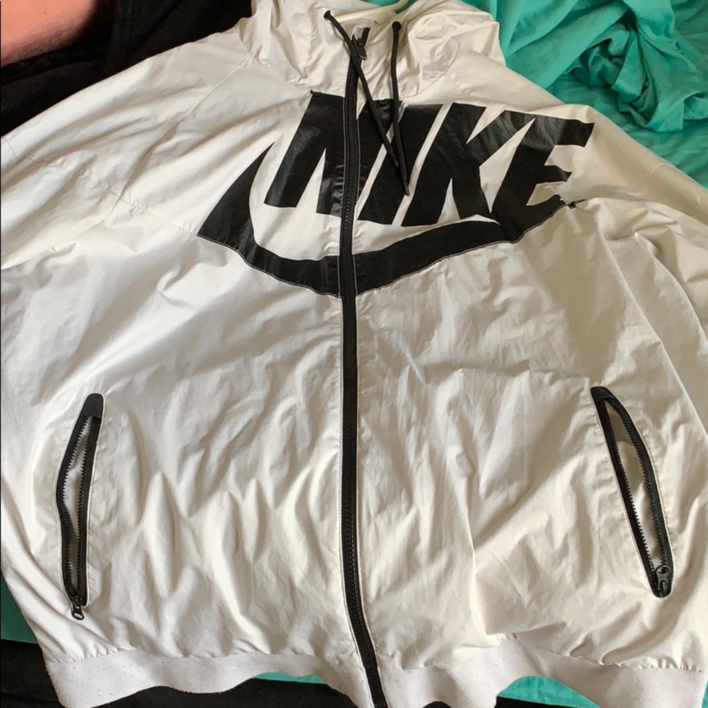 Nike windbreaker